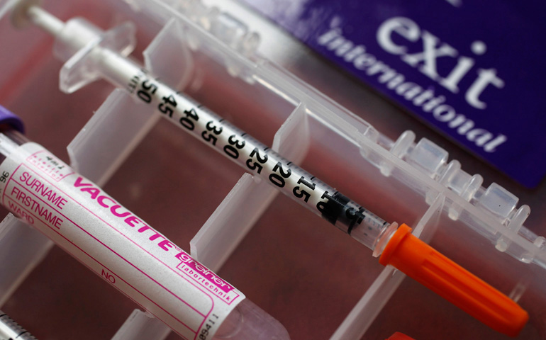 El Congreso da luz verde a abrir el debate para despenalizar la eutanasia